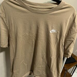 Nike Men’s Beige Short Sleeve Logo Tee
